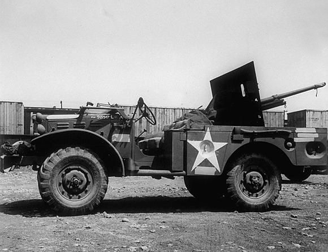 M6-Tank-Destroyer---RH-Side-View