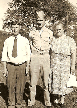 Carl-J.-Konesky-and-parents