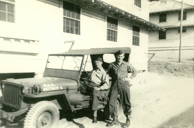 Dad-w-Jeep-WWII