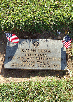 Ralph-Luna-Gravemarker